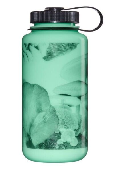 Nalgene 32oz WM Glow w/Black Mushrooms