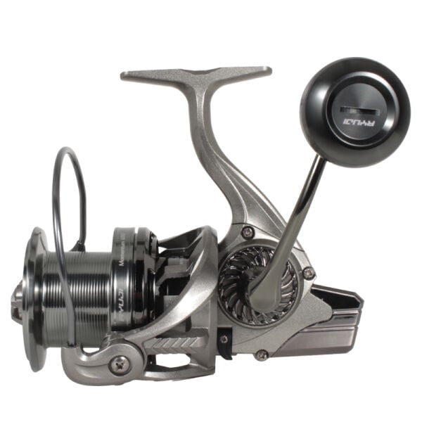 Ryuji Momentum 6000 Silver 11+1BB Surf Makara